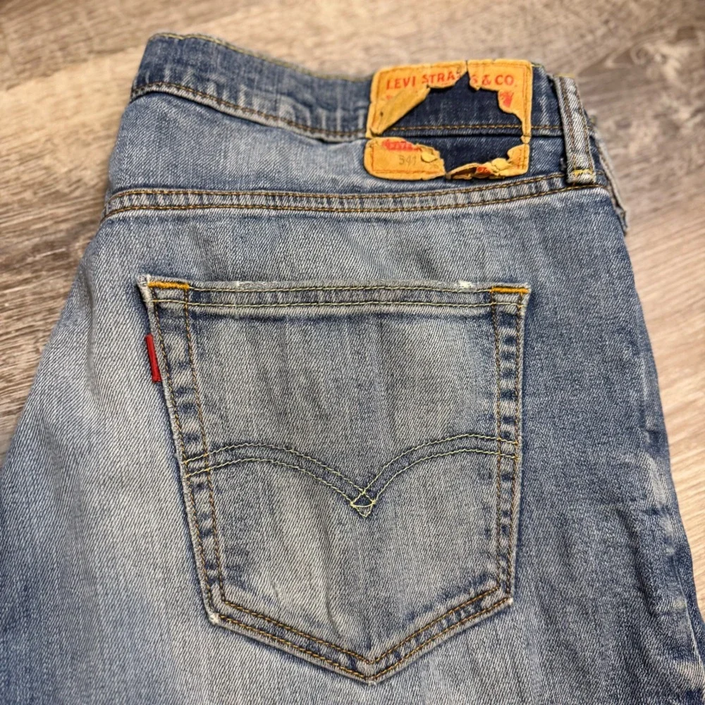 Levis 541 Athletic Taper Jeans Light Wash Blue Distressed Mens 34x34 Denim